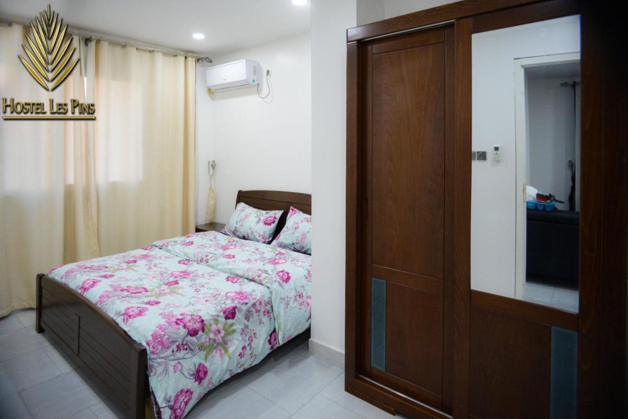 Hostel Les Pins Alger Bagian luar foto